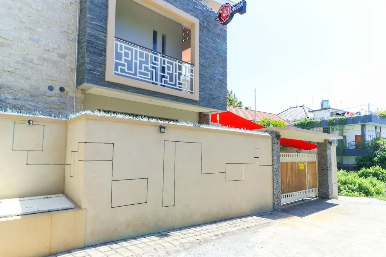 Studio C31 Jimbaran Guesthouse